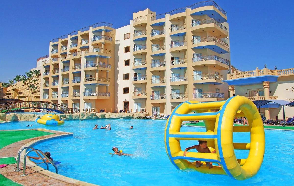 Letovanje_Egipat_Hoteli_Avio_Hurgada_Hotel_Sphinx_Aqua_Park_Beach_Resort-3